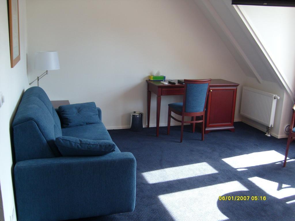 De Spaarbankhoeve Fluitenberg Bilik gambar